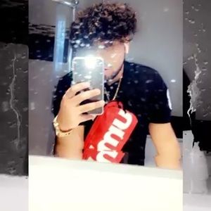 Meet your Posher, Alex